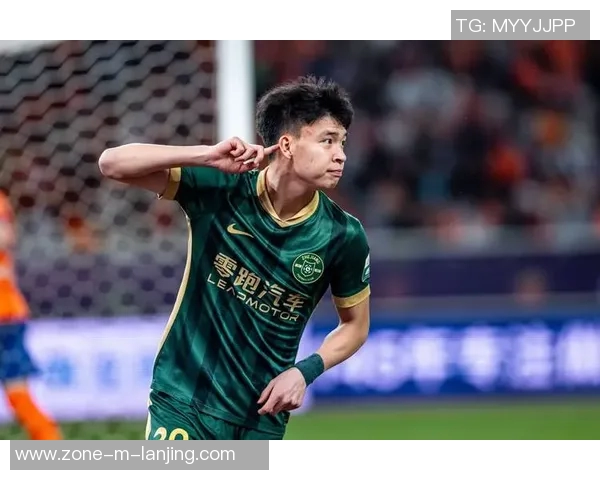 国足东亚杯26人大名单揭晓王钰栋蒯纪闻入选王大雷遗憾落选